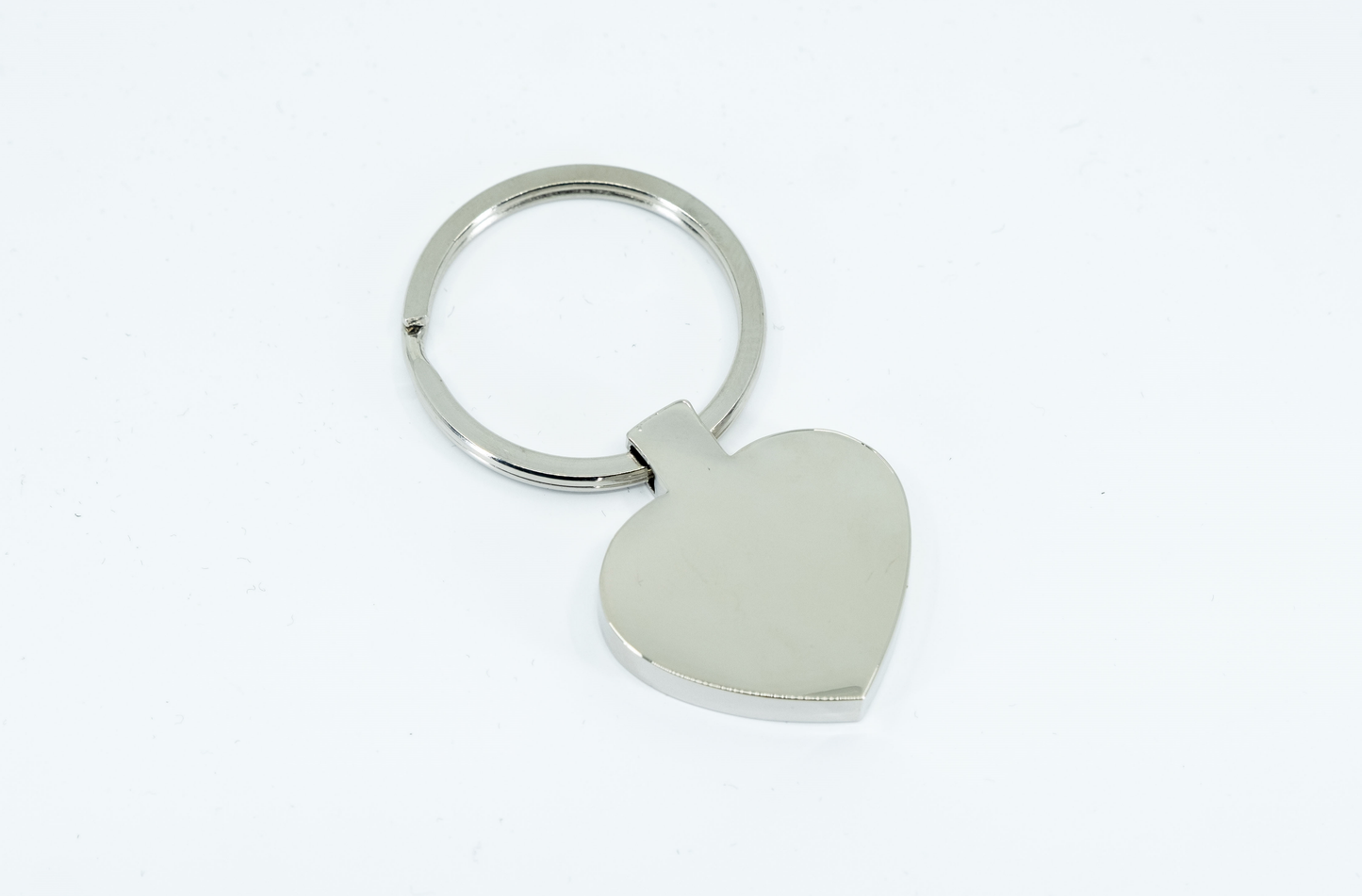PREMIUM STAINLESS STEEL HEART KEYRING